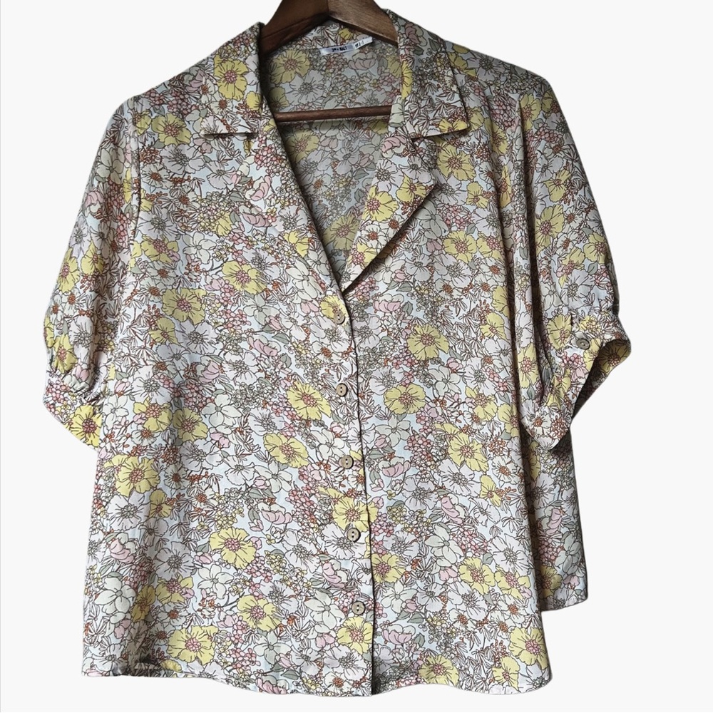 3rd + Malt Pastel Floral Button-Up Cuffed Sleeve Blouse | 1X | GranolaGirl